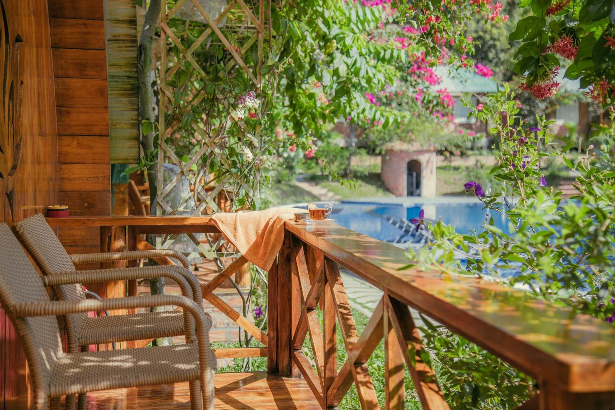 Valley Sen Hotel