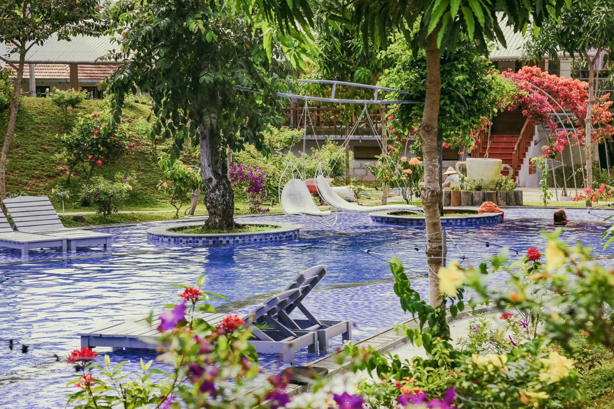 Valley Sen Phu Quoc